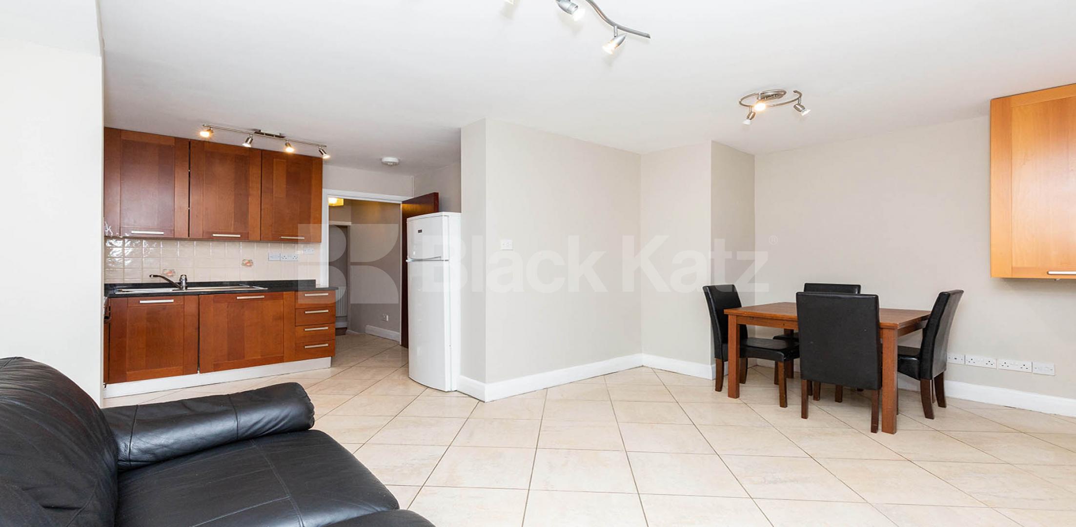 great two bedroom flat set on the first floor of a Victorian conversion Hercules Street, Holloway 